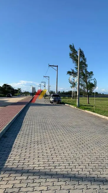 Terreno / Lote à venda, 1000m2 em Araruama - RJ - imagem 3 Foto 3 de Terreno / Lote à venda, 1000m2 em Araruama - RJ