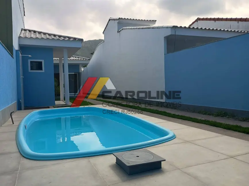 Foto 4 de Casa com 2 quartos à venda, 240m2 em Marica - RJ