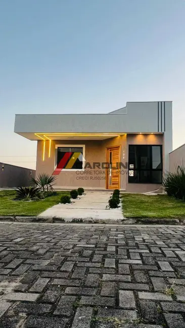 Foto 1 de Casa com 2 quartos à venda, 216m2 em Pindobas, Marica - RJ