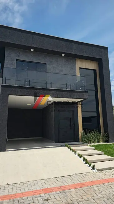 Foto 5 de Casa com 4 quartos à venda, 388m2 em Cajueiros (Itaipuaçu), Marica - RJ