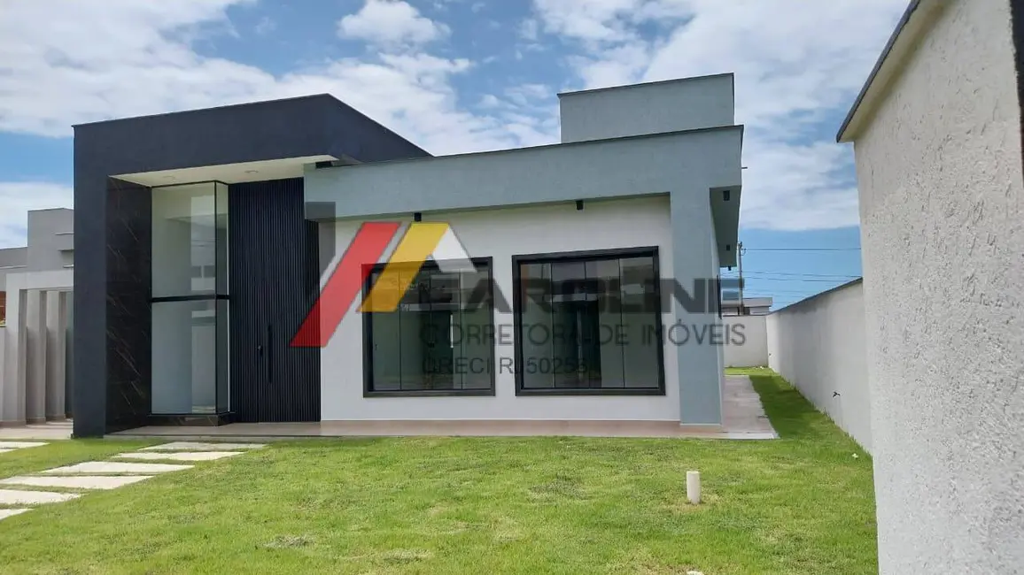 Foto 1 de Casa com 4 quartos à venda, 427m2 em Cajueiros (Itaipuaçu), Marica - RJ