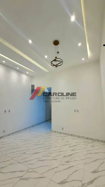Foto 4 de Casa com 2 quartos à venda, 240m2 em Jardim Atlântico Leste (Itaipuaçu), Marica - RJ