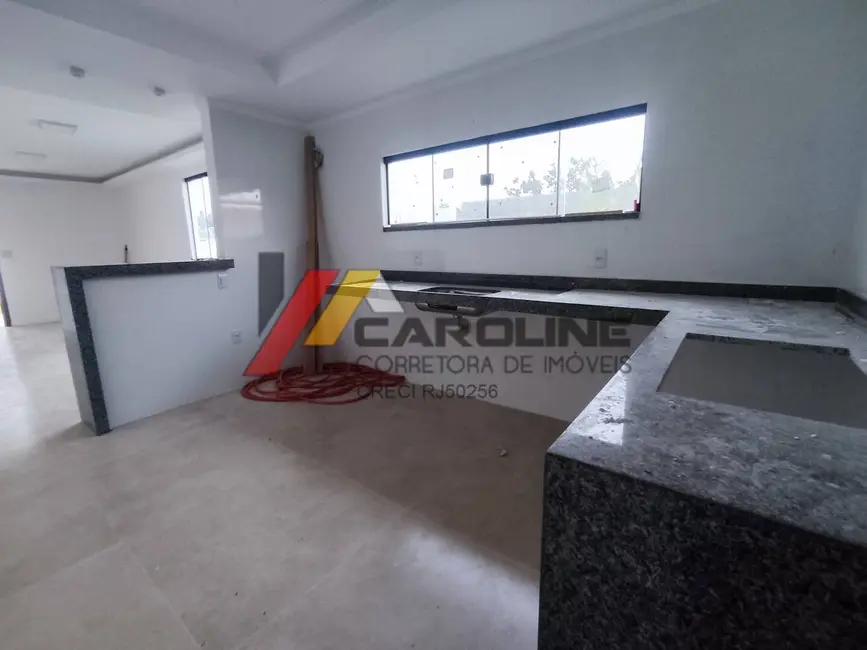 Foto 5 de Casa com 3 quartos à venda, 480m2 em Jardim Atlântico Central (Itaipuaçu), Marica - RJ