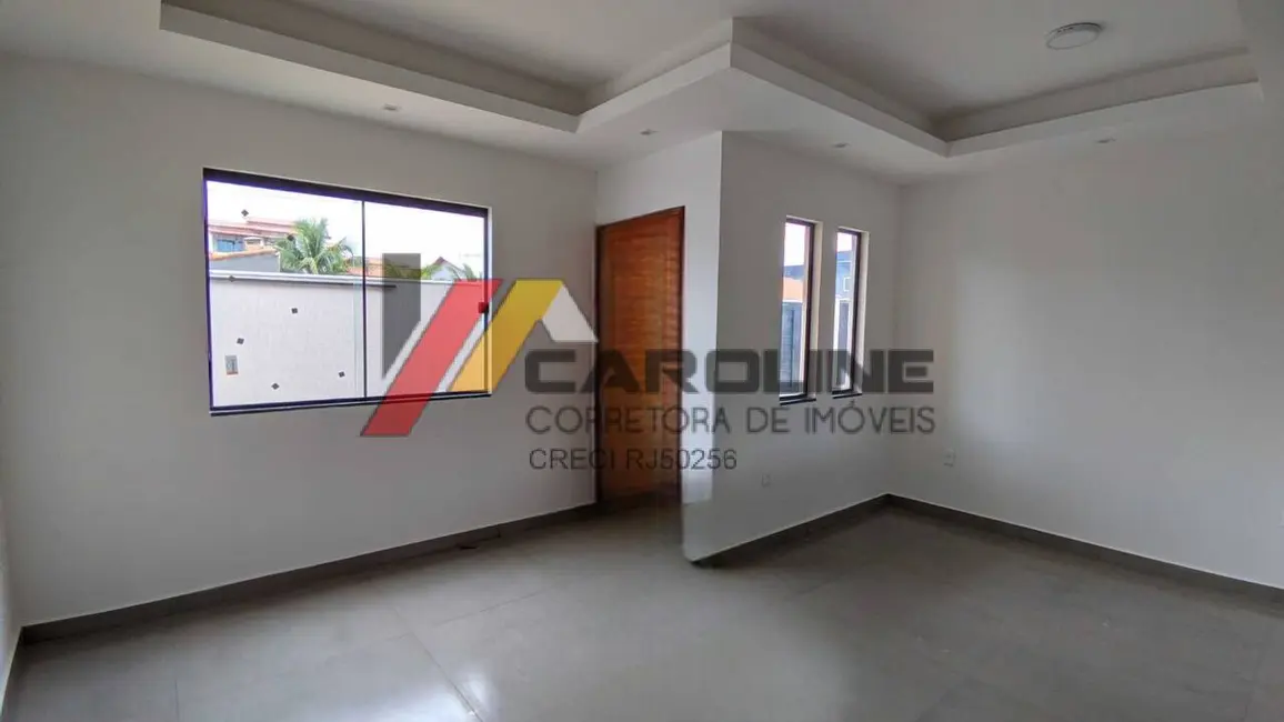 Casa com 2 quartos à venda em Jardim Atlântico Leste (Itaipuaçu), Marica - RJ - imagem 3 Foto 3 de Casa com 2 quartos à venda em Jardim Atlântico Leste (Itaipuaçu), Marica - RJ