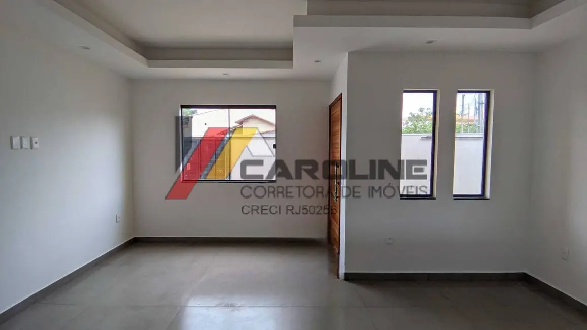 Casa com 2 quartos à venda em Jardim Atlântico Leste (Itaipuaçu), Marica - RJ - imagem 2 Foto 2 de Casa com 2 quartos à venda em Jardim Atlântico Leste (Itaipuaçu), Marica - RJ