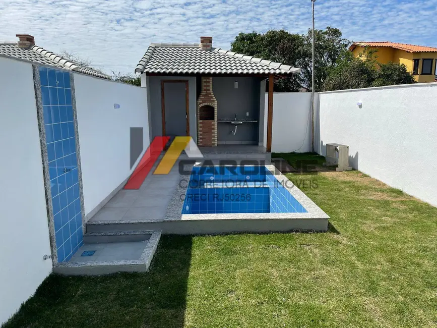 Foto 4 de Casa com 3 quartos à venda, 240m2 em Jardim Atlântico Leste (Itaipuaçu), Marica - RJ