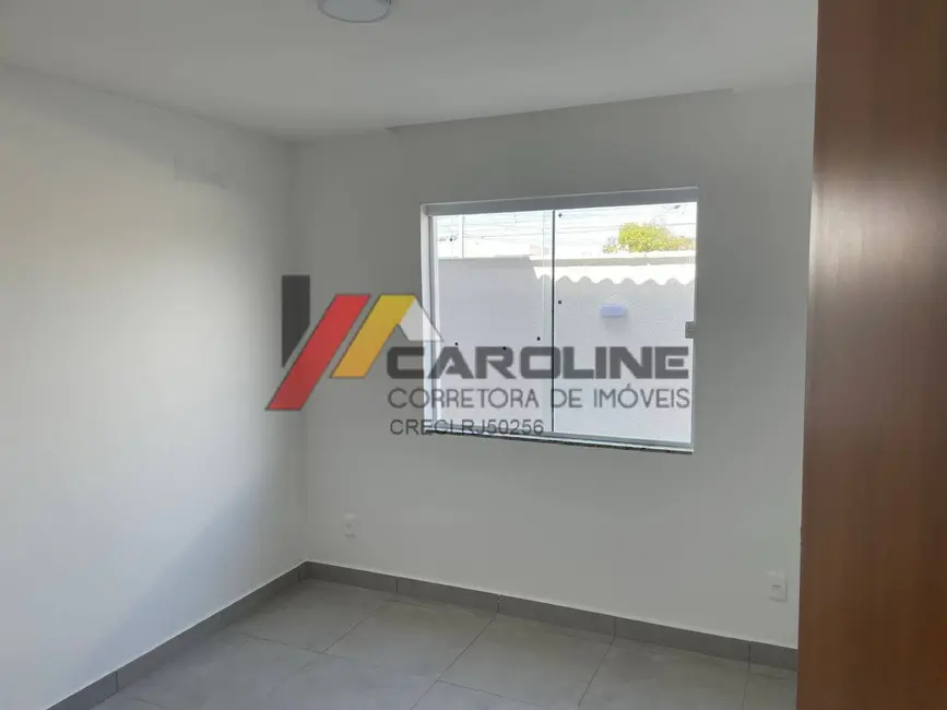 Foto 9 de Casa com 3 quartos à venda, 240m2 em Jardim Atlântico Leste (Itaipuaçu), Marica - RJ
