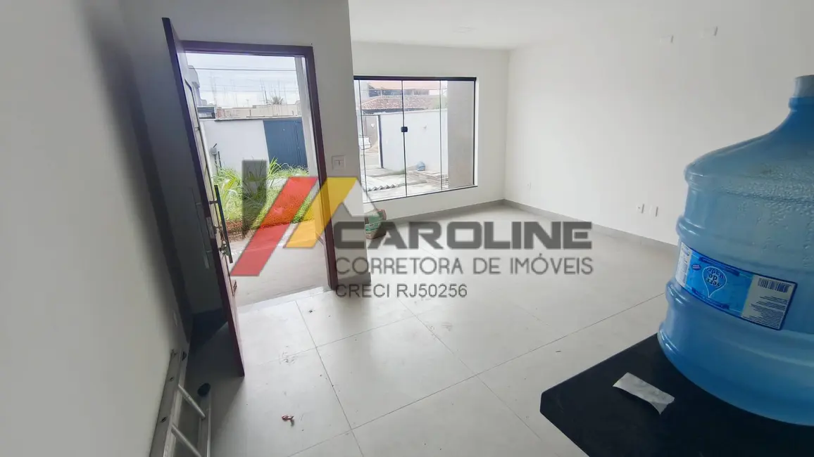 Foto 3 de Casa com 2 quartos à venda, 240m2 em Jardim Atlântico Leste (Itaipuaçu), Marica - RJ