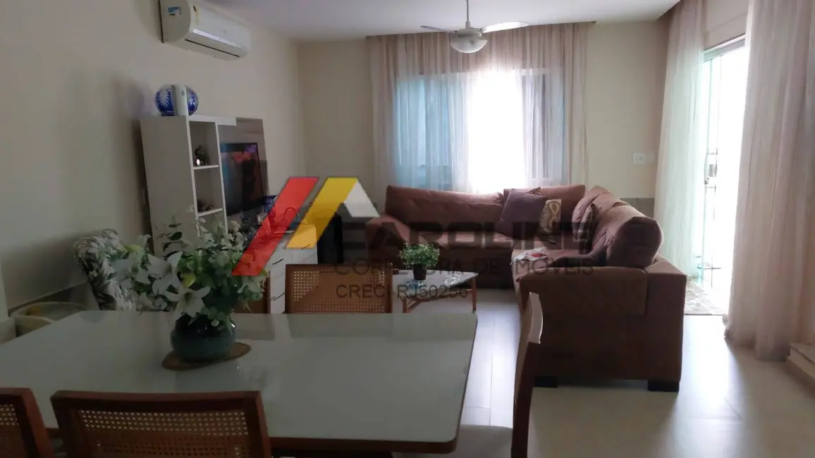 Foto 9 de Casa com 2 quartos à venda em Jardim, Saquarema - RJ