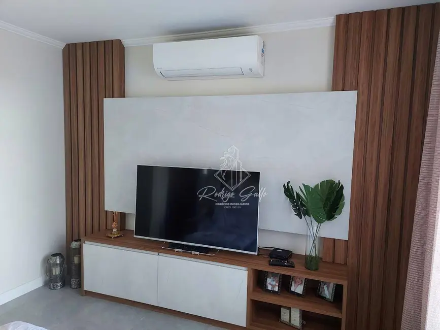 Foto 2 de Casa de Condomínio com 4 quartos à venda, 220m2 em Jundiai - SP