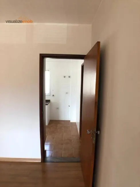 Apartamento com 3 quartos à venda, 160m2 em Centro, Londrina - PR - imagem 5 Foto 5 de Apartamento com 3 quartos à venda, 160m2 em Centro, Londrina - PR