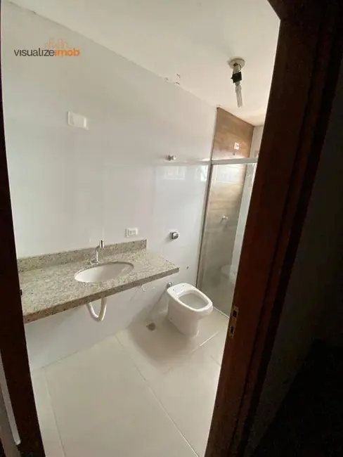 Apartamento com 3 quartos à venda, 160m2 em Centro, Londrina - PR - imagem 4 Foto 4 de Apartamento com 3 quartos à venda, 160m2 em Centro, Londrina - PR