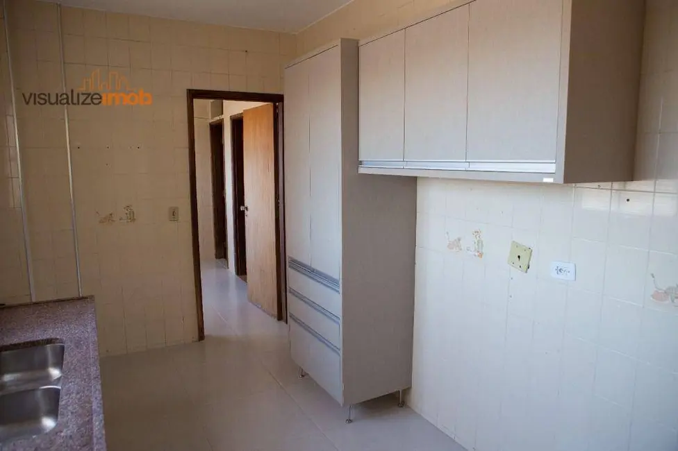 Apartamento com 3 quartos à venda, 160m2 em Centro, Londrina - PR - imagem 3 Foto 3 de Apartamento com 3 quartos à venda, 160m2 em Centro, Londrina - PR