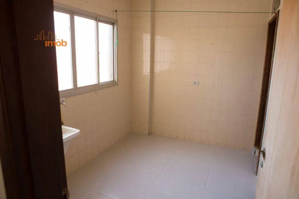 Apartamento com 3 quartos à venda, 160m2 em Centro, Londrina - PR - imagem 5 Foto 5 de Apartamento com 3 quartos à venda, 160m2 em Centro, Londrina - PR