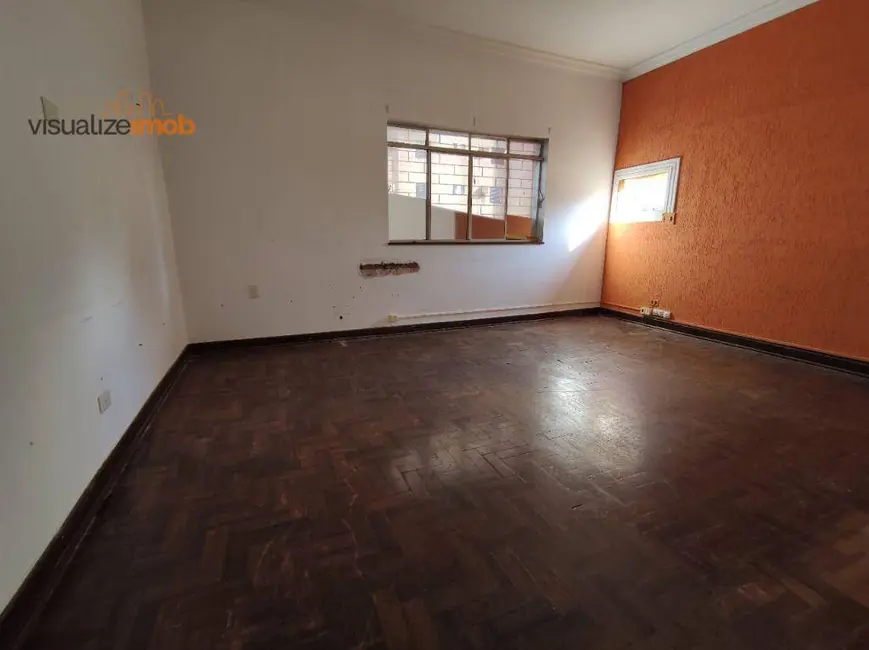 Casa à venda, 871m2 em Centro, Londrina - PR - imagem 7 Foto 7 de Casa à venda, 871m2 em Centro, Londrina - PR