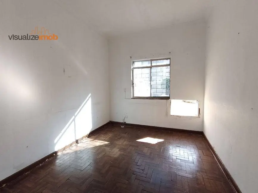 Foto 12 de Casa à venda, 871m2 em Centro, Londrina - PR