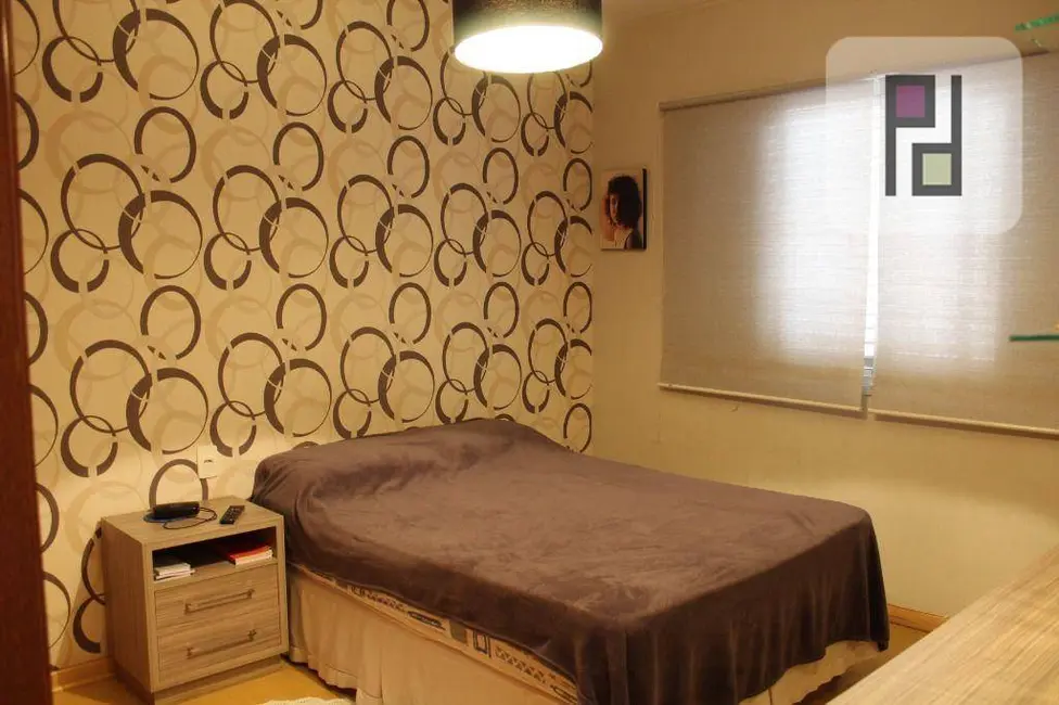 Apartamento com 3 quartos à venda, 160m2 em Centro, Londrina - PR - imagem 9 Foto 9 de Apartamento com 3 quartos à venda, 160m2 em Centro, Londrina - PR