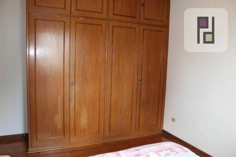 Apartamento com 3 quartos à venda, 160m2 em Centro, Londrina - PR - imagem 6 Foto 6 de Apartamento com 3 quartos à venda, 160m2 em Centro, Londrina - PR