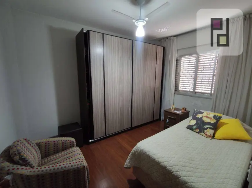 Apartamento com 3 quartos à venda, 160m2 em Centro, Londrina - PR - imagem 5 Foto 5 de Apartamento com 3 quartos à venda, 160m2 em Centro, Londrina - PR
