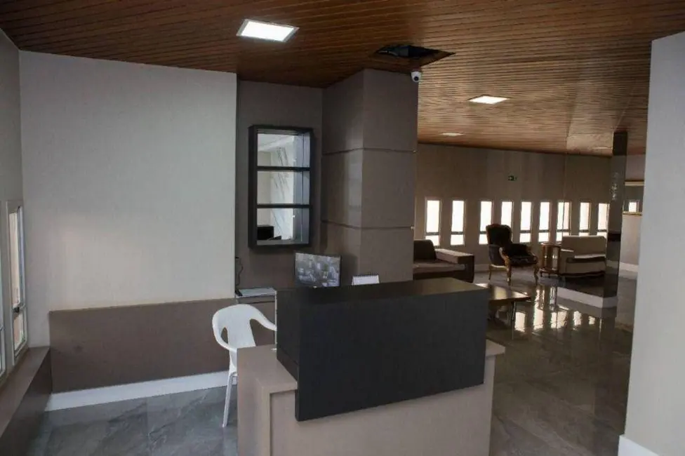 Apartamento com 3 quartos à venda, 160m2 em Centro, Londrina - PR - imagem 4 Foto 4 de Apartamento com 3 quartos à venda, 160m2 em Centro, Londrina - PR