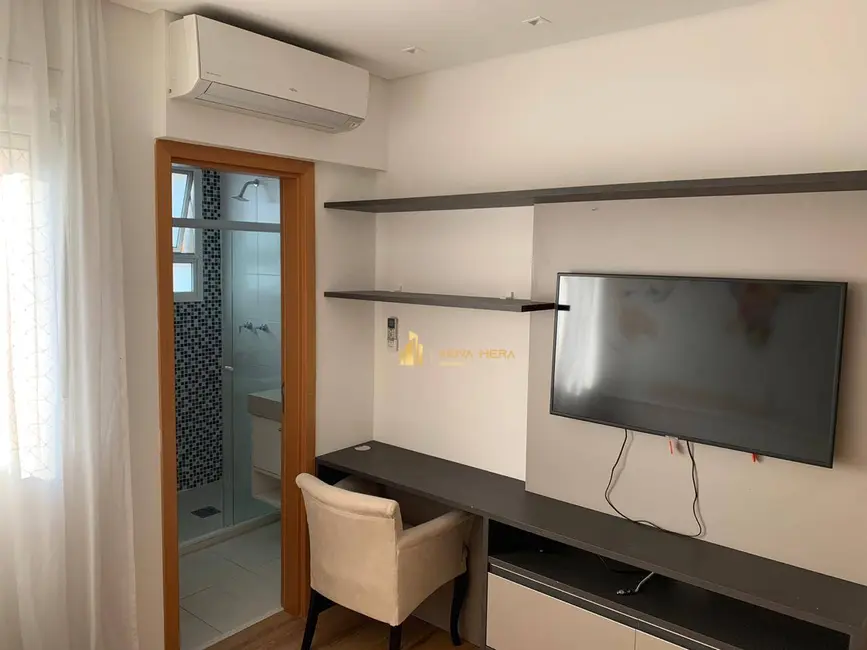 Apartamento com 3 quartos para alugar, 168m2 em Santana De Parnaiba - SP - imagem 8 Foto 8 de Apartamento com 3 quartos para alugar, 168m2 em Santana De Parnaiba - SP