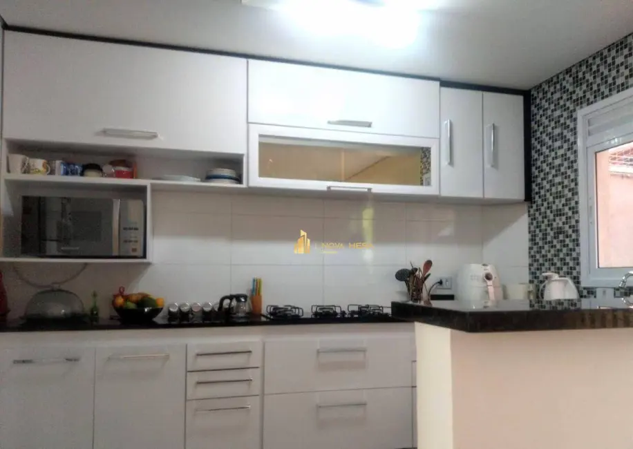 Sobrado com 3 quartos à venda, 125m2 em Bela Vista, Osasco - SP - imagem 3 Foto 3 de Sobrado com 3 quartos à venda, 125m2 em Bela Vista, Osasco - SP