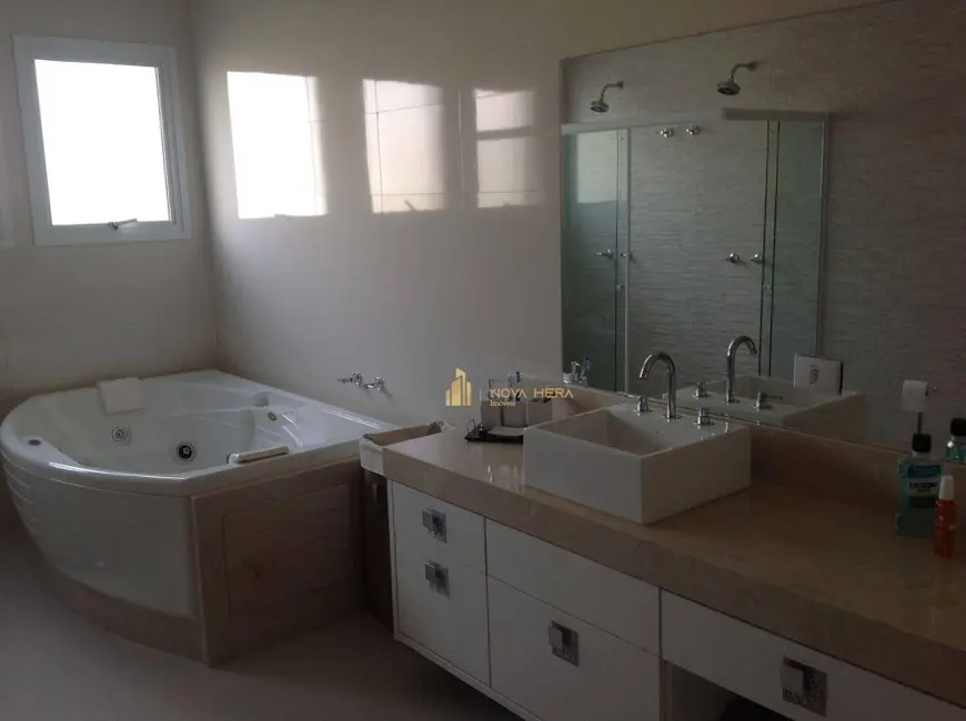 Foto 6 de Sobrado com 4 quartos à venda, 520m2 em Residencial Morada dos Lagos, Barueri - SP