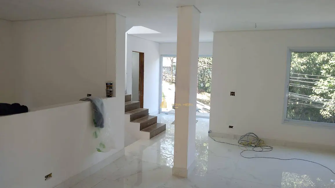 Foto 1 de Casa de Condomínio com 3 quartos à venda, 390m2 em Parque Nova Jandira, Jandira - SP