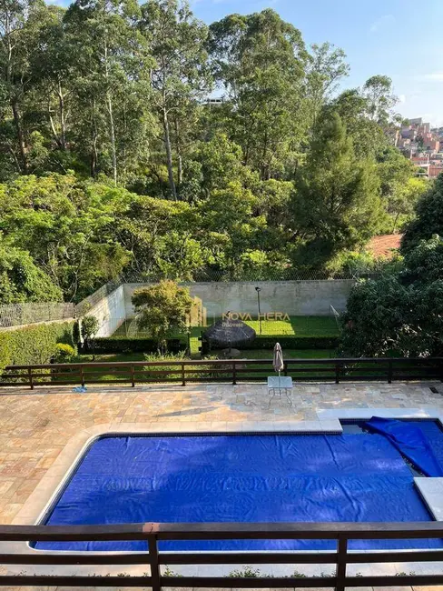Foto 1 de Casa de Condomínio com 4 quartos à venda e para alugar, 1400m2 em Chácara de La Rocca, Carapicuiba - SP
