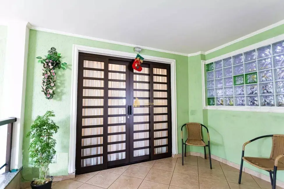 Sobrado com 2 quartos à venda, 125m2 em Vila Yolanda, Osasco - SP - imagem 5 Foto 5 de Sobrado com 2 quartos à venda, 125m2 em Vila Yolanda, Osasco - SP