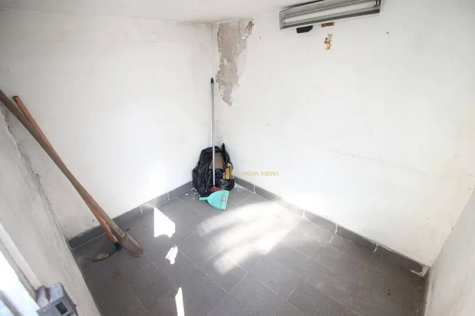 Casa com 2 quartos à venda, 197m2 em Centro, Carapicuiba - SP - imagem 7 Foto 7 de Casa com 2 quartos à venda, 197m2 em Centro, Carapicuiba - SP