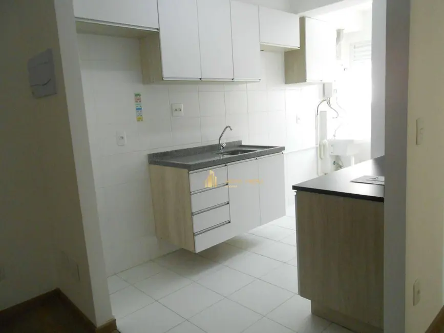 Foto 8 de Apartamento com 2 quartos à venda, 52m2 em Vila Santa Terezinha, Carapicuiba - SP