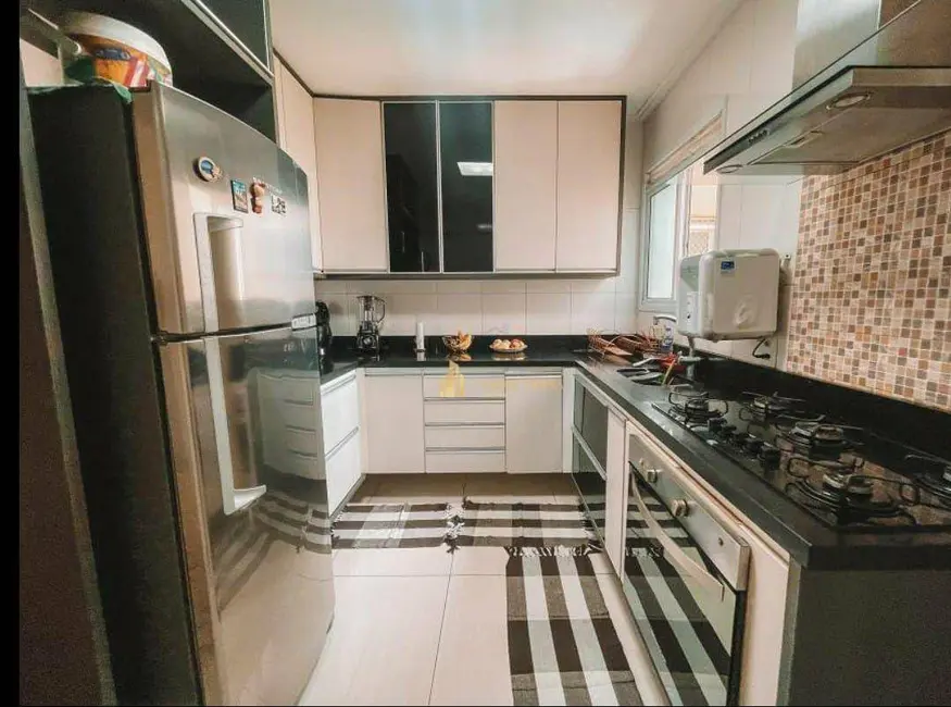 Foto 1 de Apartamento com 3 quartos à venda, 105m2 em Jardim Tupanci, Barueri - SP