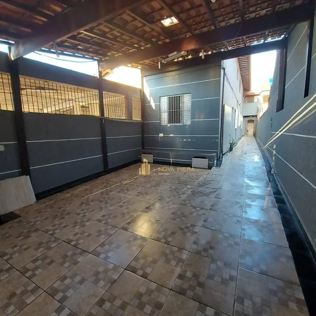 Foto 1 de Sobrado com 3 quartos à venda, 138m2 em Cipava, Osasco - SP