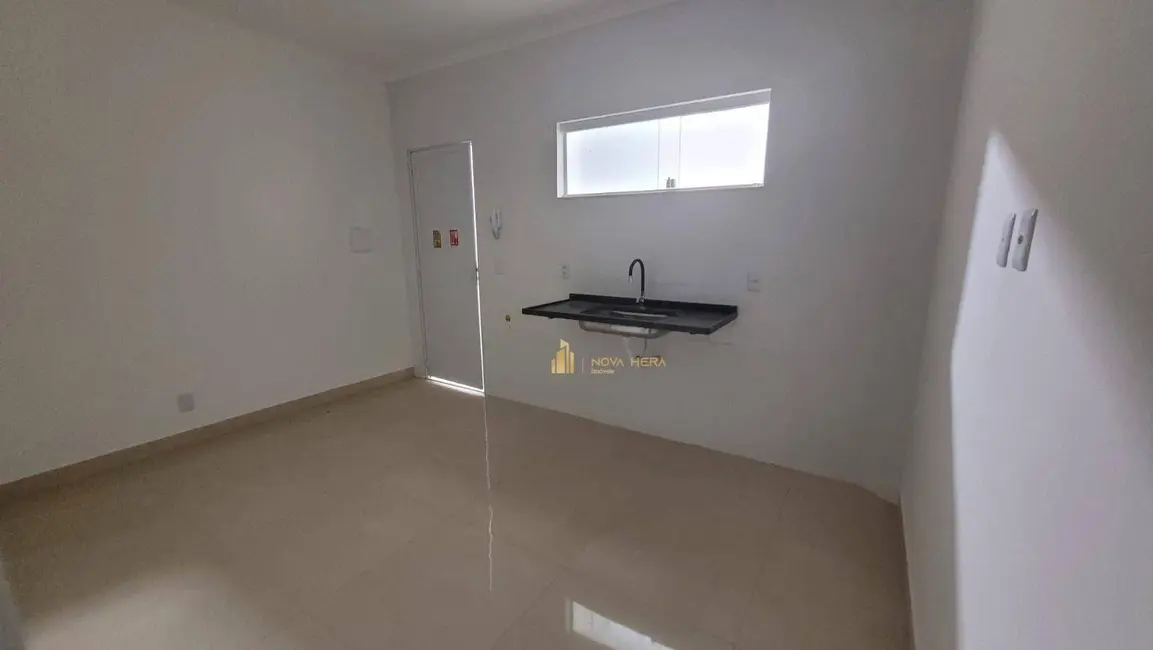 Foto 1 de Apartamento com 1 quarto para alugar, 30m2 em Ayrosa, Osasco - SP