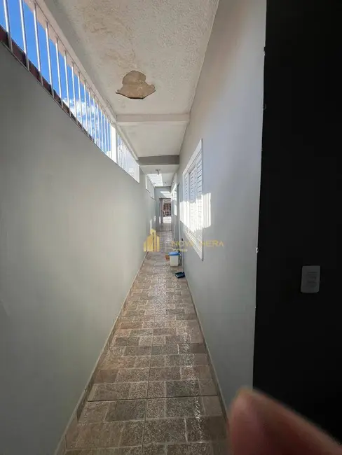 Casa com 3 quartos à venda, 198m2 em Osasco - SP - imagem 2 Foto 2 de Casa com 3 quartos à venda, 198m2 em Osasco - SP