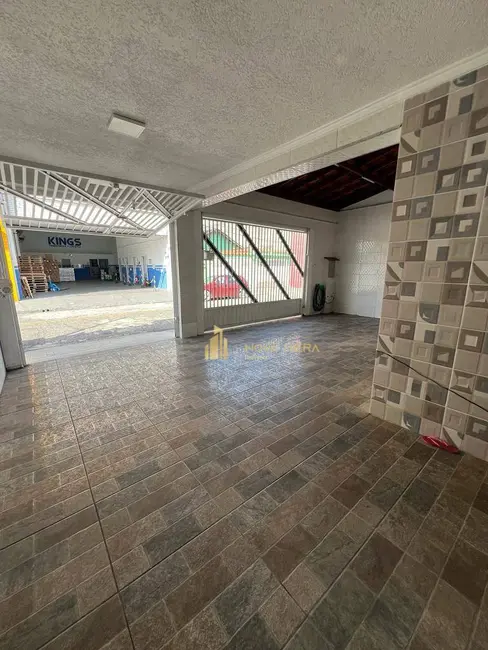 Casa com 3 quartos à venda, 198m2 em Osasco - SP - imagem 4 Foto 4 de Casa com 3 quartos à venda, 198m2 em Osasco - SP