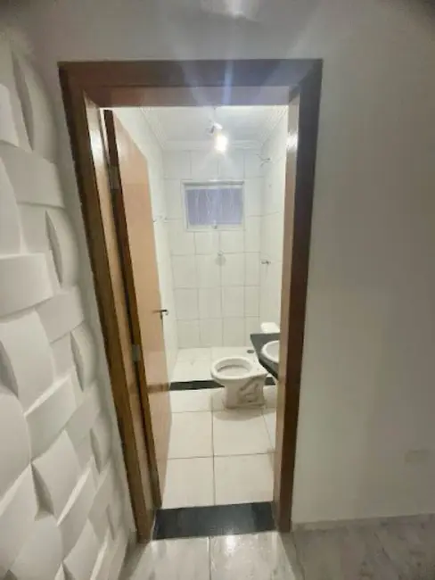 Sobrado com 2 quartos à venda, 125m2 em Veloso, Osasco - SP - imagem 3 Foto 3 de Sobrado com 2 quartos à venda, 125m2 em Veloso, Osasco - SP