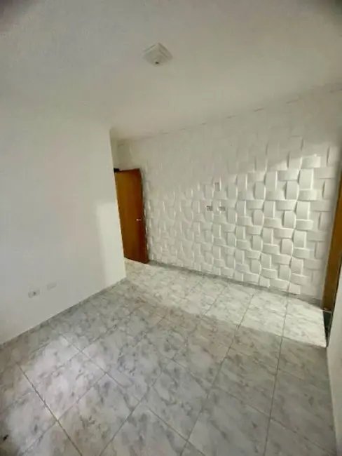 Sobrado com 2 quartos à venda, 125m2 em Veloso, Osasco - SP - imagem 4 Foto 4 de Sobrado com 2 quartos à venda, 125m2 em Veloso, Osasco - SP