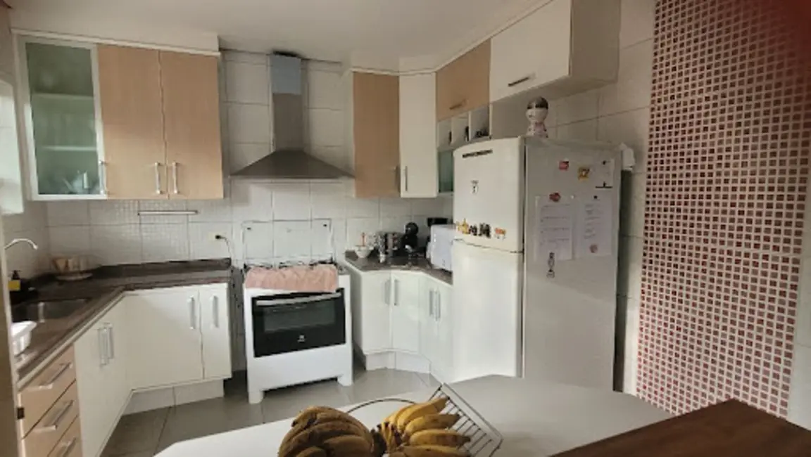 Casa com 3 quartos à venda, 380m2 em Adalgisa, Osasco - SP - imagem 9 Foto 9 de Casa com 3 quartos à venda, 380m2 em Adalgisa, Osasco - SP