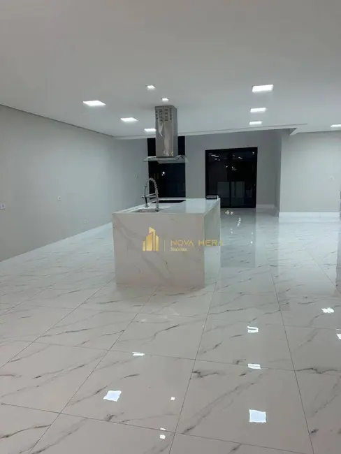 Foto 4 de Sobrado com 3 quartos à venda, 384m2 em Itaqui, Itapevi - SP