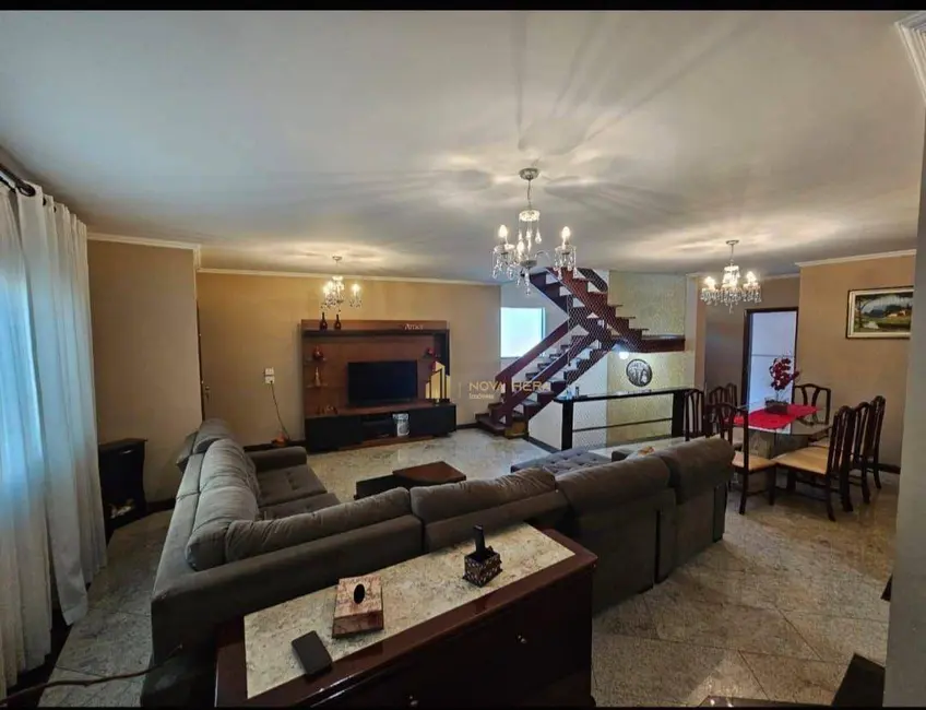 Foto 1 de Sobrado com 4 quartos à venda, 339m2 em Adalgisa, Osasco - SP
