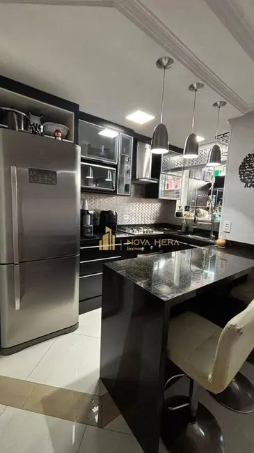 Sobrado com 2 quartos à venda, 100m2 em Jaguaribe, Osasco - SP - imagem 4 Foto 4 de Sobrado com 2 quartos à venda, 100m2 em Jaguaribe, Osasco - SP