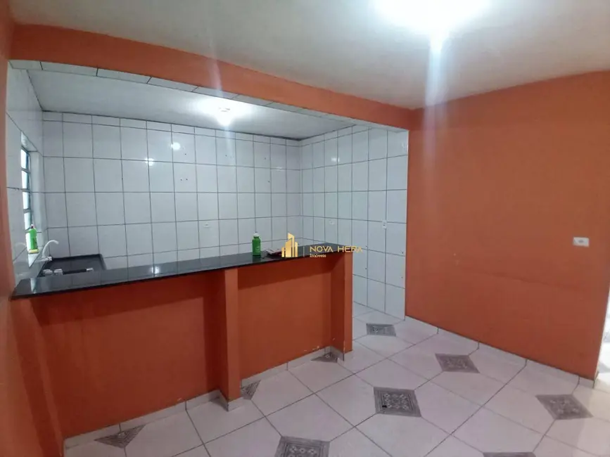 Casa com 2 quartos para alugar, 200m2 em Veloso, Osasco - SP - imagem 5 Foto 5 de Casa com 2 quartos para alugar, 200m2 em Veloso, Osasco - SP