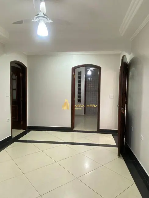 Foto 7 de Sobrado com 4 quartos à venda, 229m2 em Vila Campesina, Osasco - SP