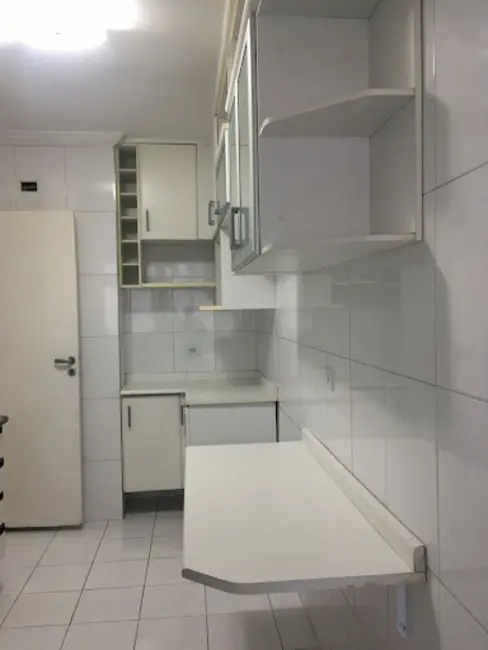 Apartamento com 2 quartos para alugar, 62m2 em Vila Osasco, Osasco - SP - imagem 4 Foto 4 de Apartamento com 2 quartos para alugar, 62m2 em Vila Osasco, Osasco - SP