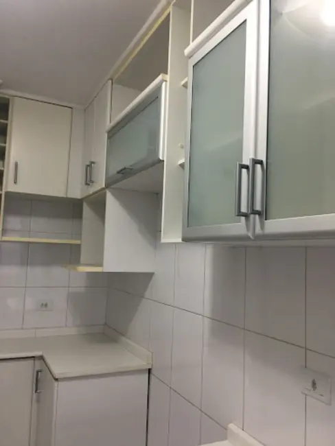Apartamento com 2 quartos para alugar, 62m2 em Vila Osasco, Osasco - SP - imagem 3 Foto 3 de Apartamento com 2 quartos para alugar, 62m2 em Vila Osasco, Osasco - SP