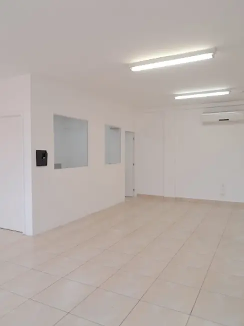 Foto 2 de Sala Comercial para alugar, 130m2 em Jardim das Flores, Osasco - SP