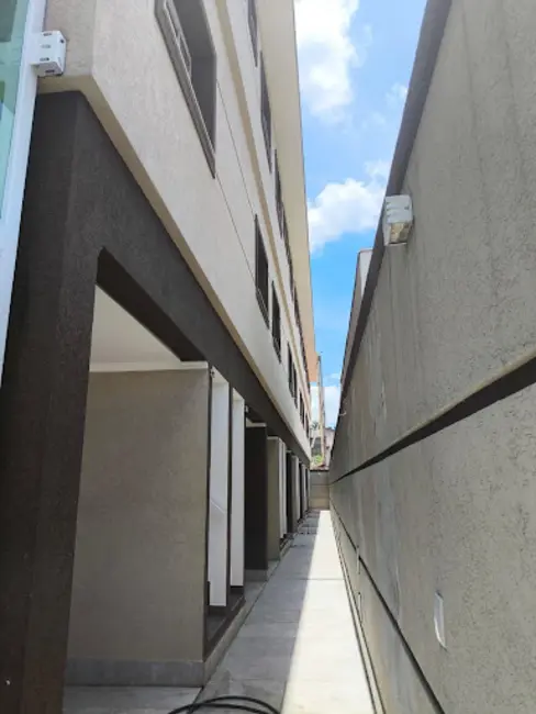 Foto 2 de Sobrado com 2 quartos à venda, 400m2 em Jaraguá, São Paulo - SP