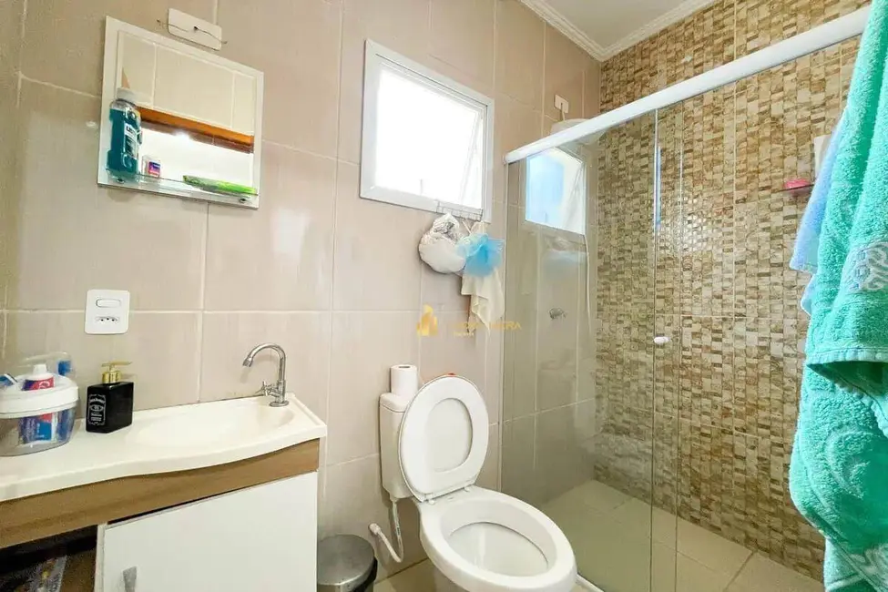 Foto 4 de Casa com 2 quartos à venda, 125m2 em Peruibe - SP